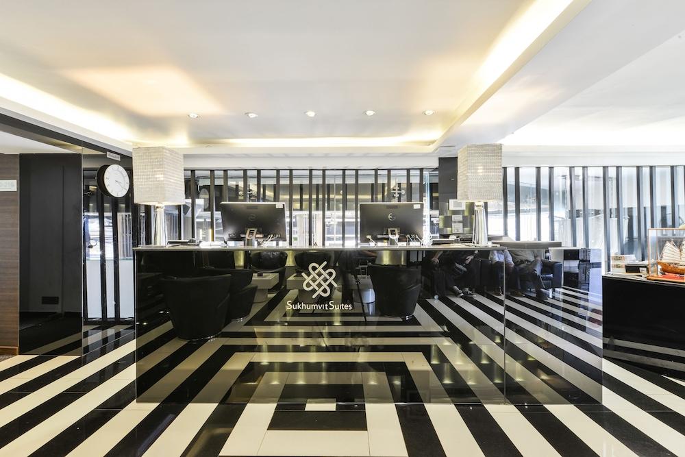 Sukhumvit Suites Hotel Банкок Екстериор снимка